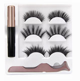 Magnetic eyelashes with magnetic glue