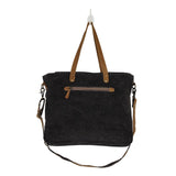 Flattering Messanger Bag